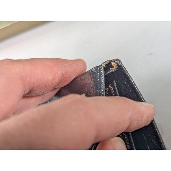 New Old Stock BUXTON Black leather bifold wallet, East India Calf leather wallet - Picture 14 of 16